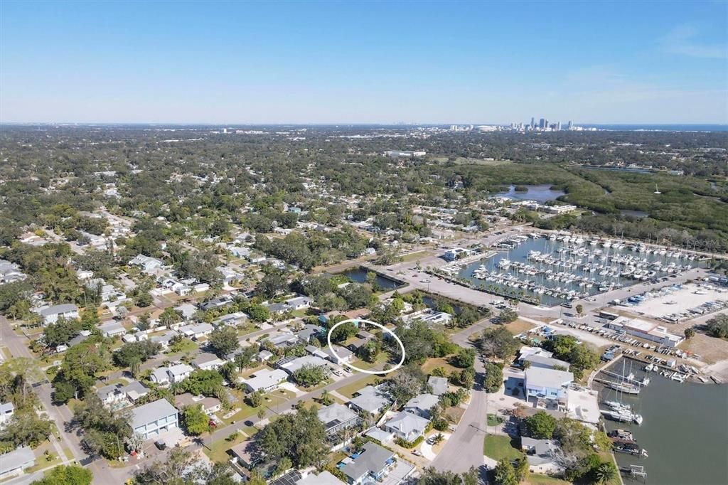 For Sale: $515,000 (2 beds, 2 baths, 1302 Square Feet)