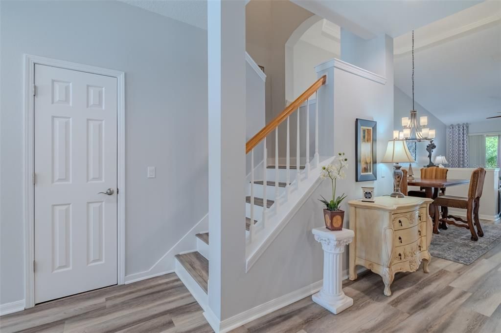 待售: $395,000 (3 贝兹, 2 浴室, 2274 平方英尺)