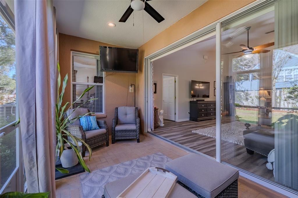 待售: $395,000 (3 贝兹, 2 浴室, 2274 平方英尺)