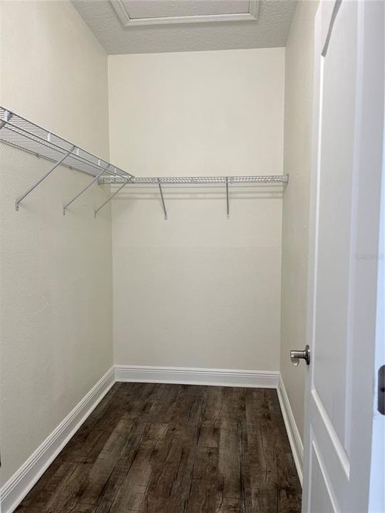 出租: $1,700 (2 贝兹, 2 浴室, 1065 平方英尺)