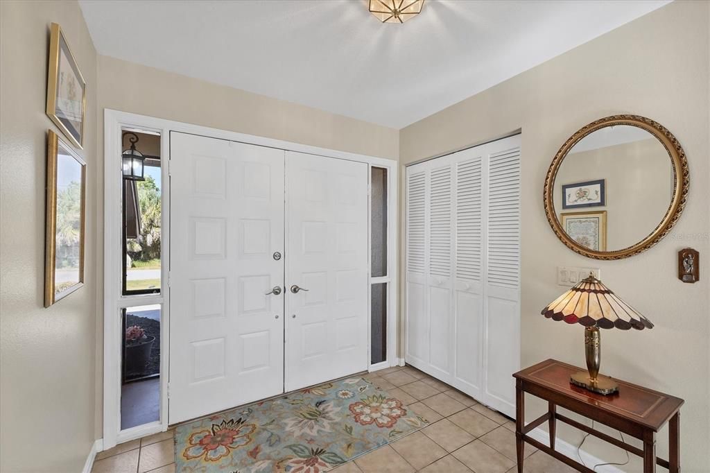 待售: $900,000 (4 贝兹, 3 浴室, 2616 平方英尺)