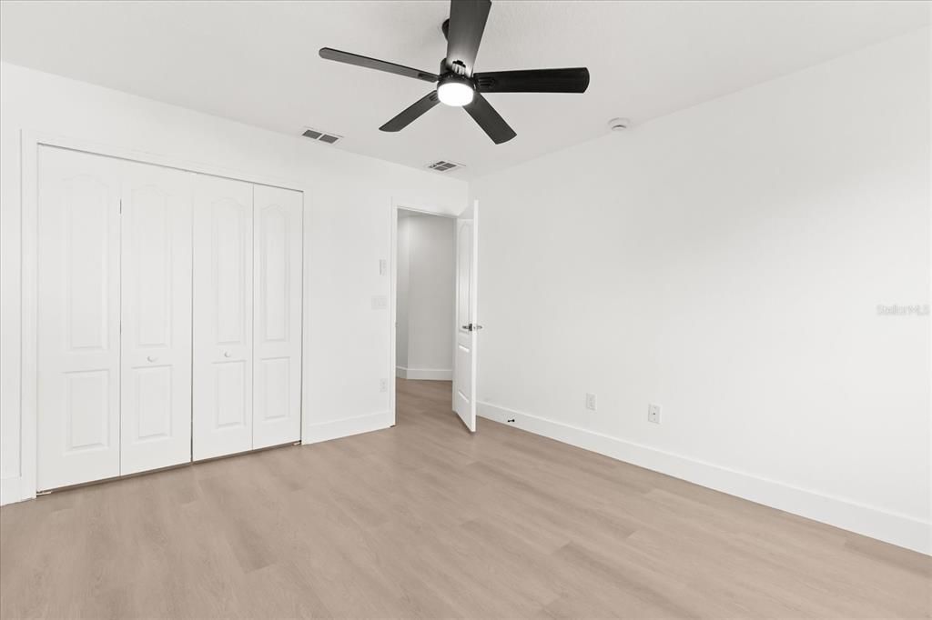 Active With Contract: $450,000 (4 beds, 2 baths, 2844 Square Feet)