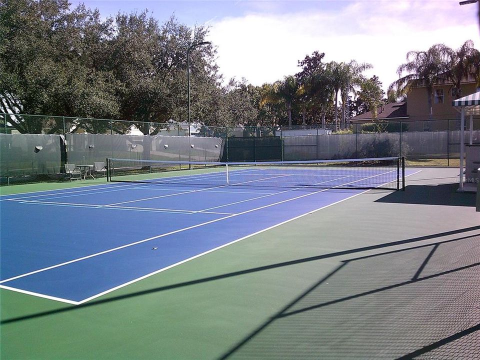 For Sale: $549,900 (4 beds, 3 baths, 2569 Square Feet)