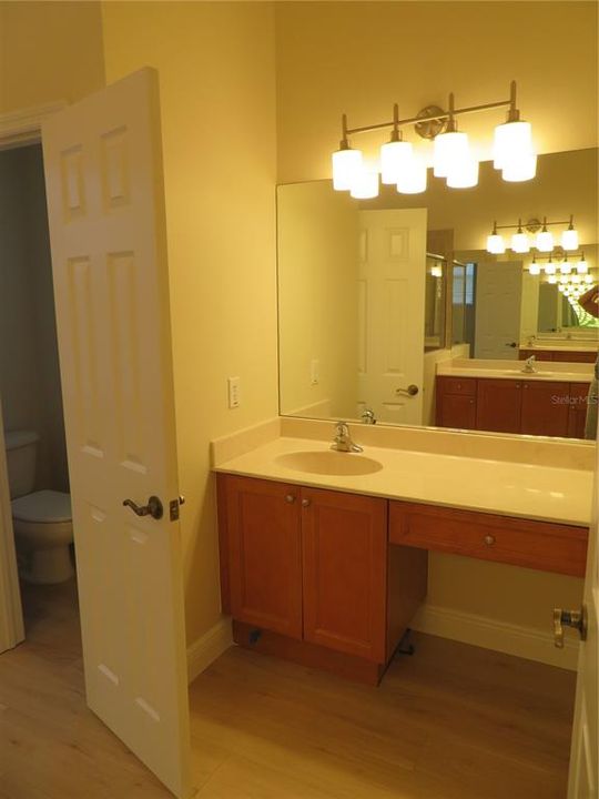 For Sale: $549,900 (4 beds, 3 baths, 2569 Square Feet)