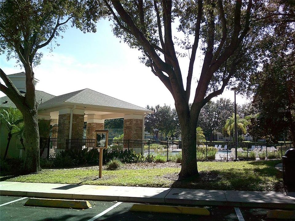 For Sale: $549,900 (4 beds, 3 baths, 2569 Square Feet)