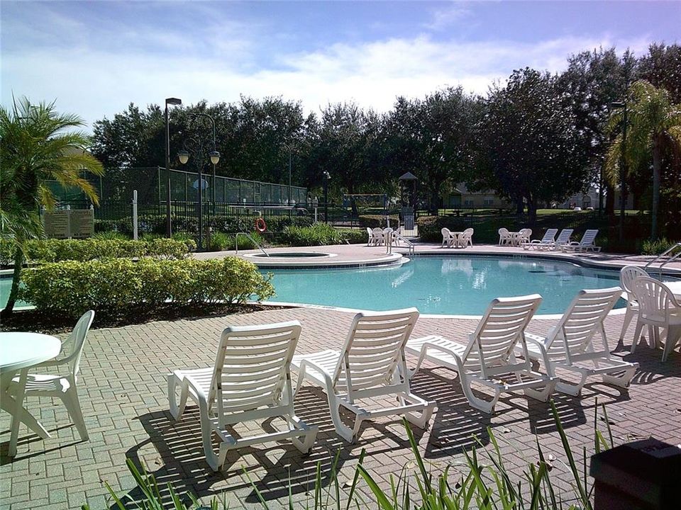 For Sale: $549,900 (4 beds, 3 baths, 2569 Square Feet)