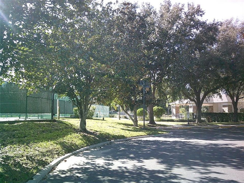 For Sale: $549,900 (4 beds, 3 baths, 2569 Square Feet)