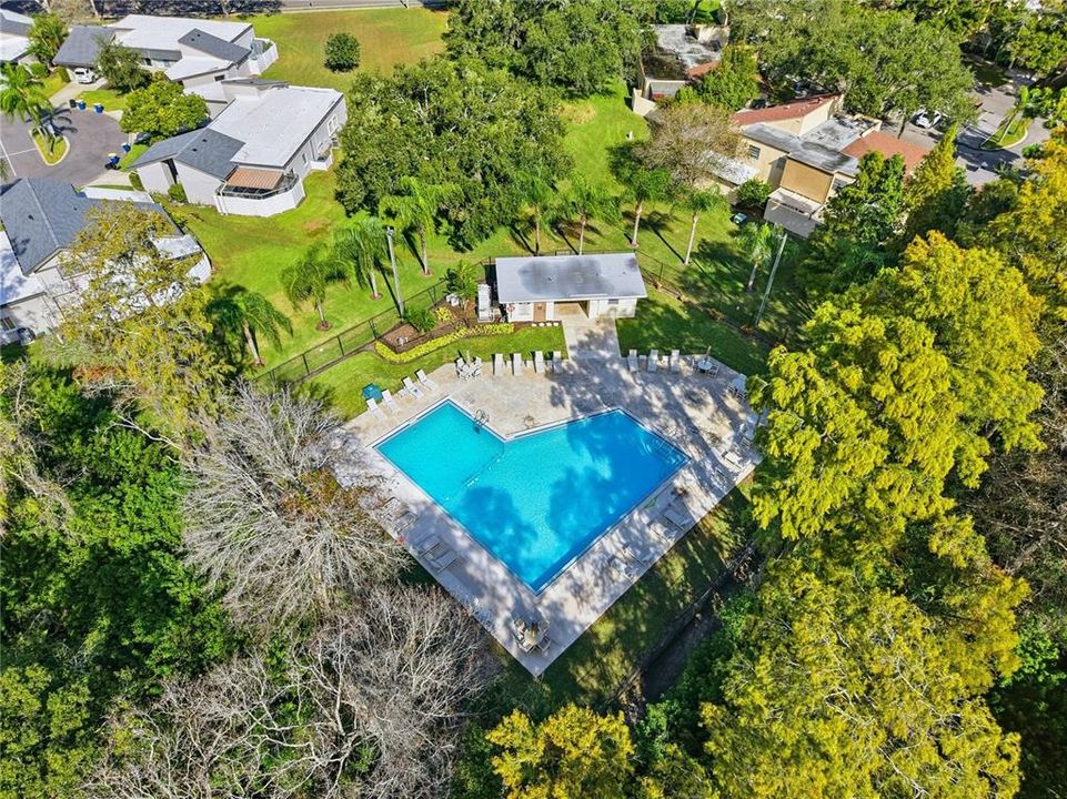 Active With Contract: $250,000 (2 beds, 2 baths, 1025 Square Feet)