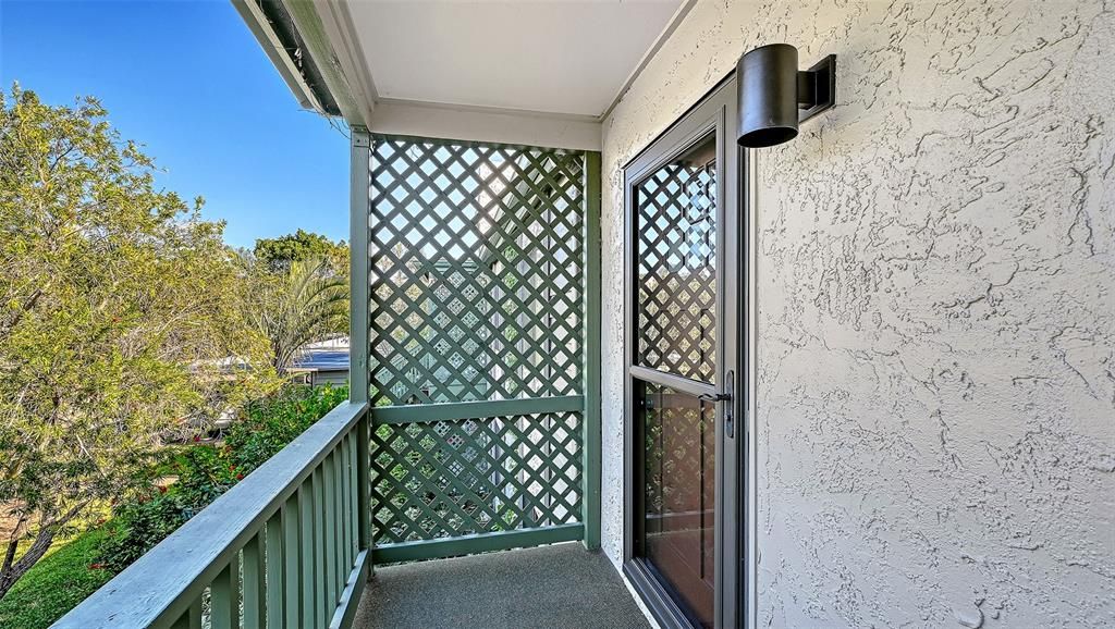 待售: $569,000 (2 贝兹, 2 浴室, 1216 平方英尺)