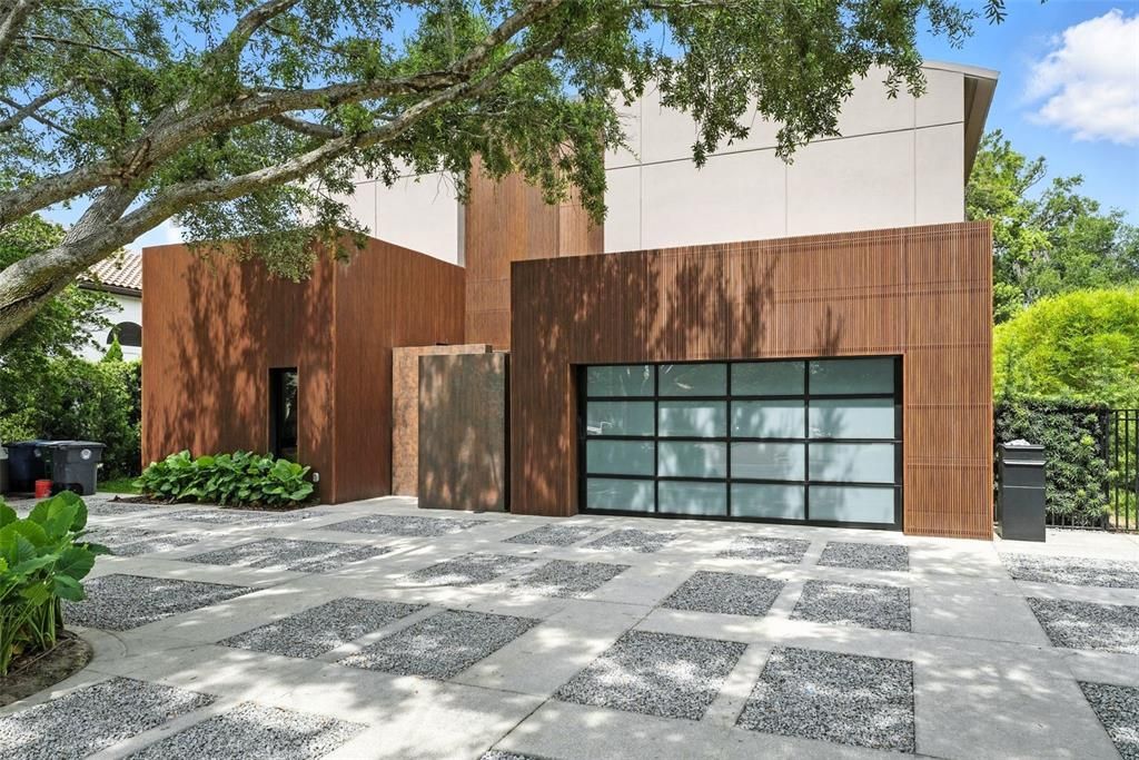 For Rent: $19,000 (4 beds, 5 baths, 3658 Square Feet)