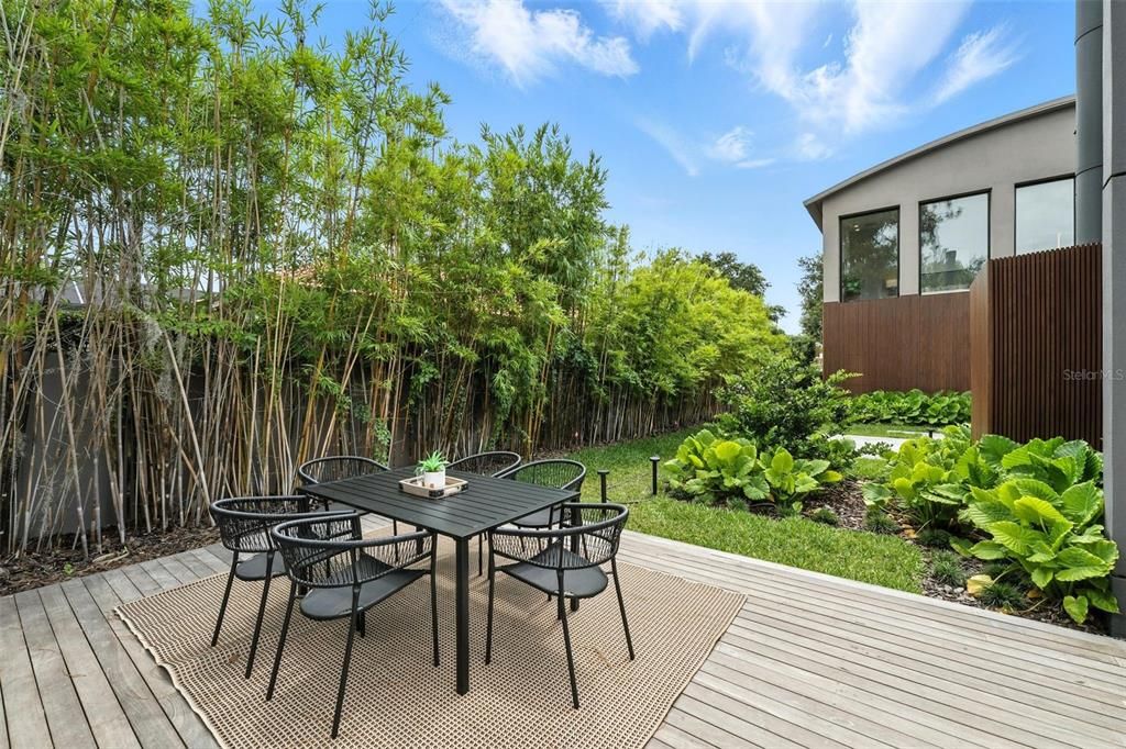 For Rent: $19,000 (4 beds, 5 baths, 3658 Square Feet)