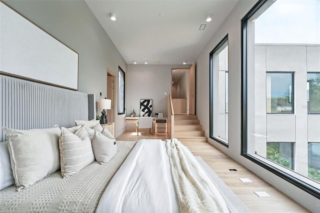 For Rent: $19,000 (4 beds, 5 baths, 3658 Square Feet)