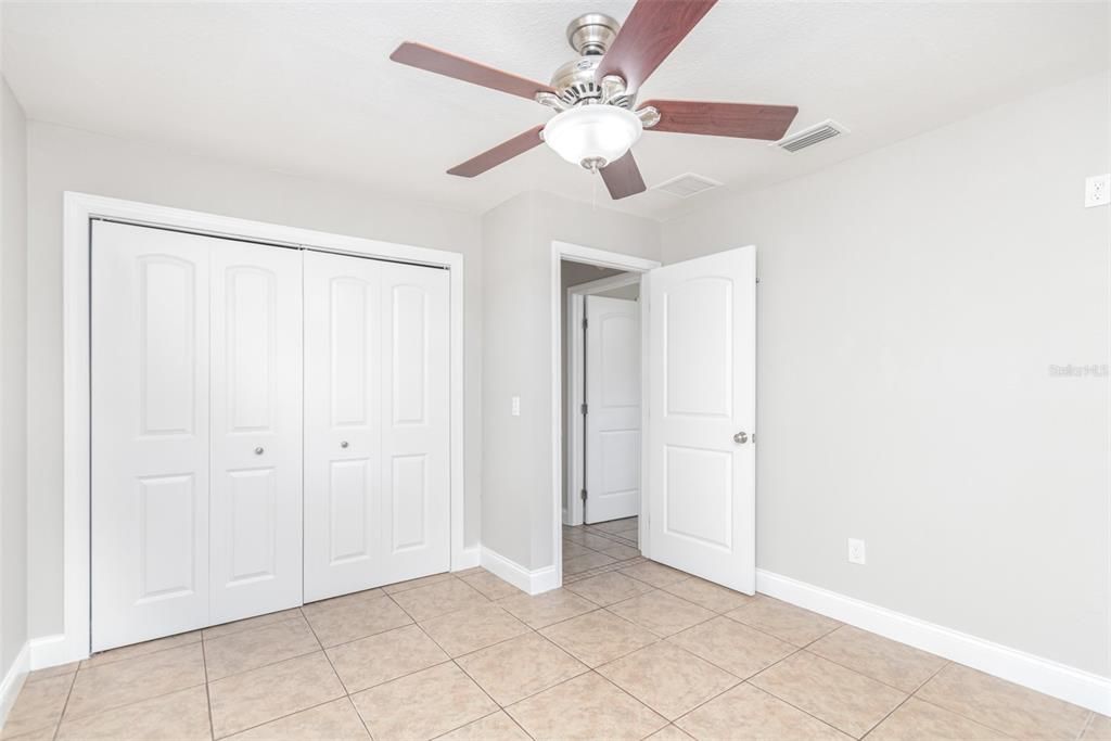 Active With Contract: $290,000 (2 beds, 2 baths, 1008 Square Feet)