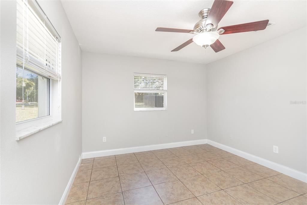 Active With Contract: $290,000 (2 beds, 2 baths, 1008 Square Feet)