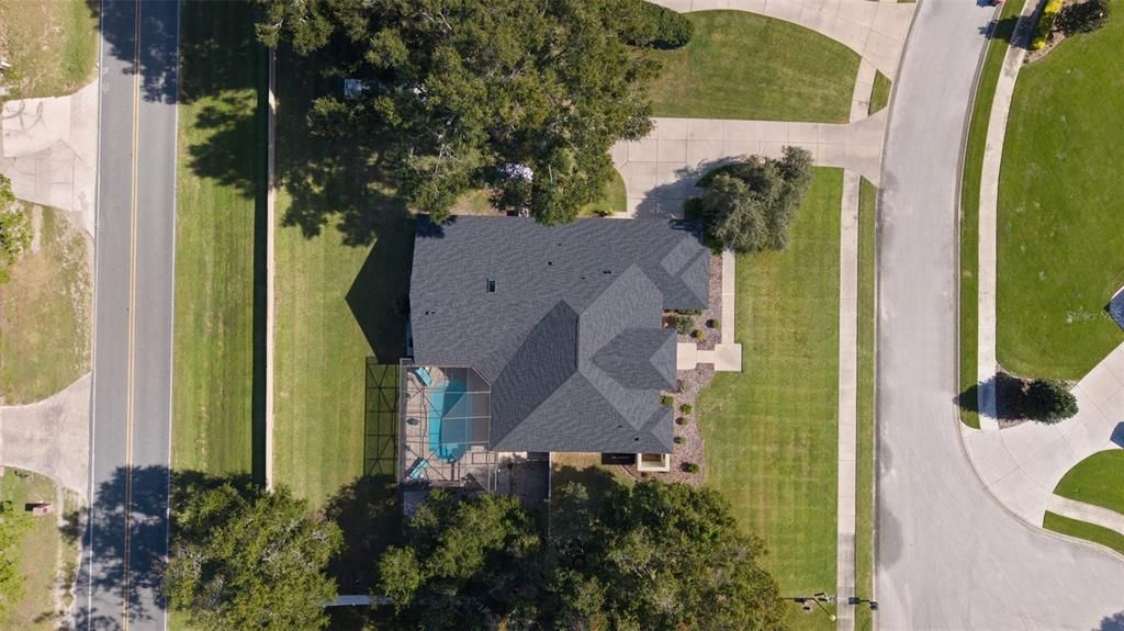 待售: $630,000 (4 贝兹, 2 浴室, 2555 平方英尺)