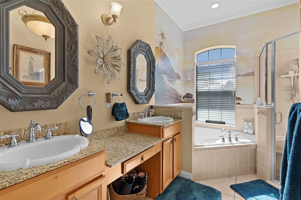 待售: $630,000 (4 贝兹, 2 浴室, 2555 平方英尺)