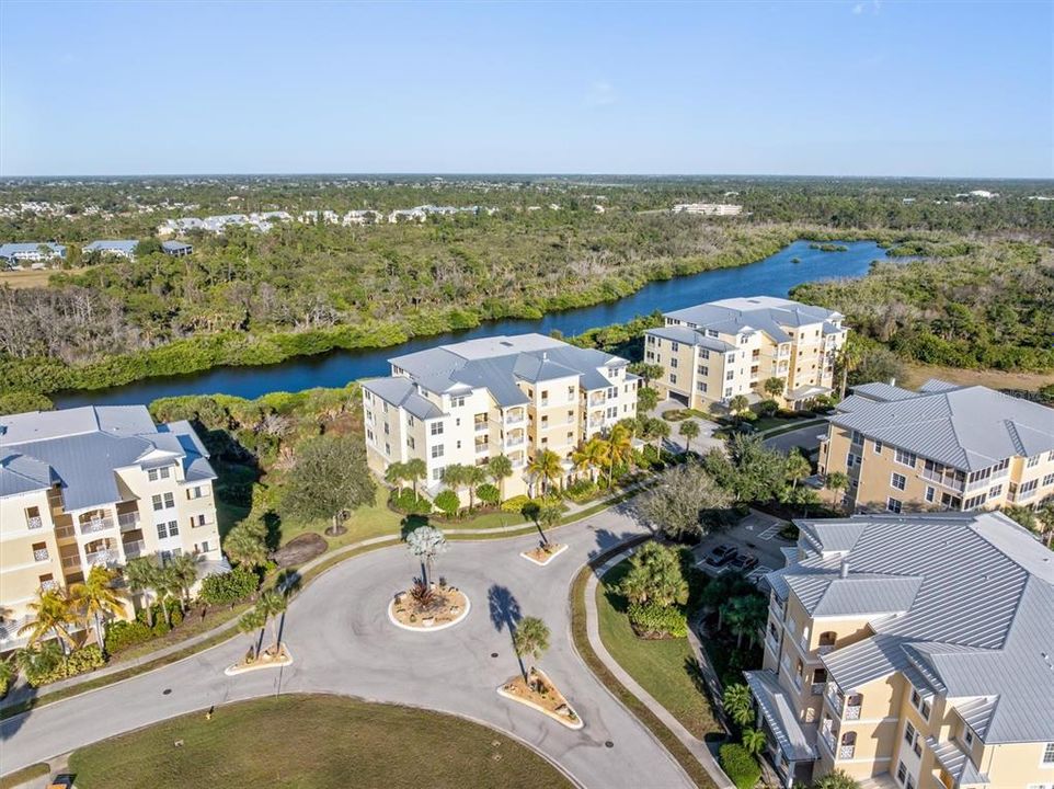 待售: $325,000 (3 贝兹, 2 浴室, 1999 平方英尺)