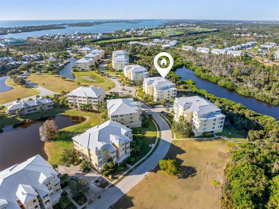 待售: $325,000 (3 贝兹, 2 浴室, 1999 平方英尺)