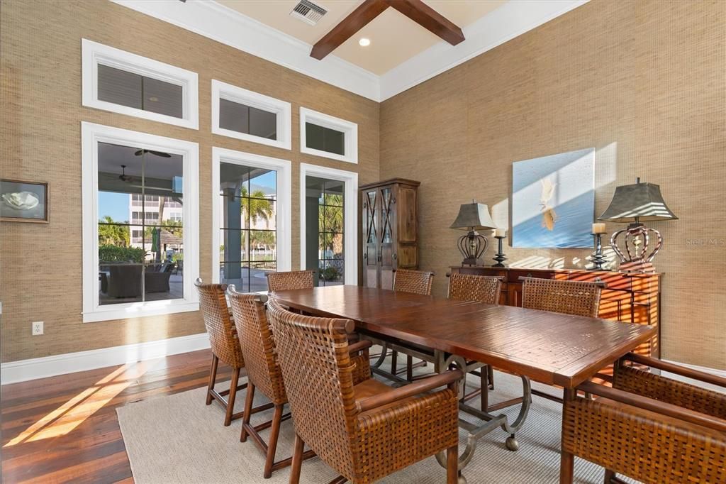 待售: $325,000 (3 贝兹, 2 浴室, 1999 平方英尺)