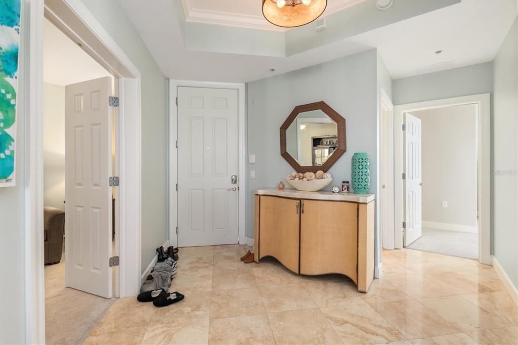 待售: $325,000 (3 贝兹, 2 浴室, 1999 平方英尺)