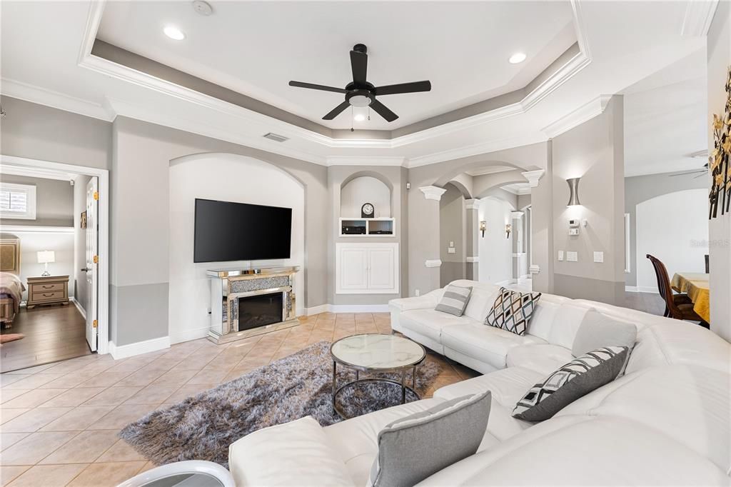 For Rent: $4,500 (3 beds, 2 baths, 2188 Square Feet)