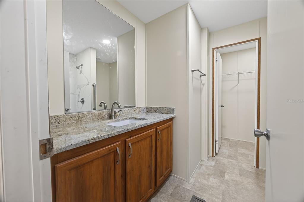 En Venta: $179,000 (3 camas, 2 baños, 960 Pies cuadrados)