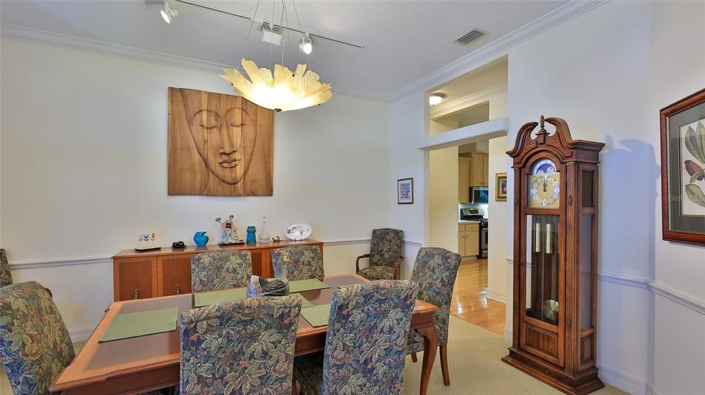 For Sale: $750,000 (3 beds, 2 baths, 2520 Square Feet)