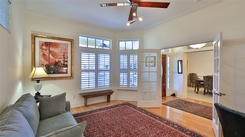 For Sale: $750,000 (3 beds, 2 baths, 2520 Square Feet)