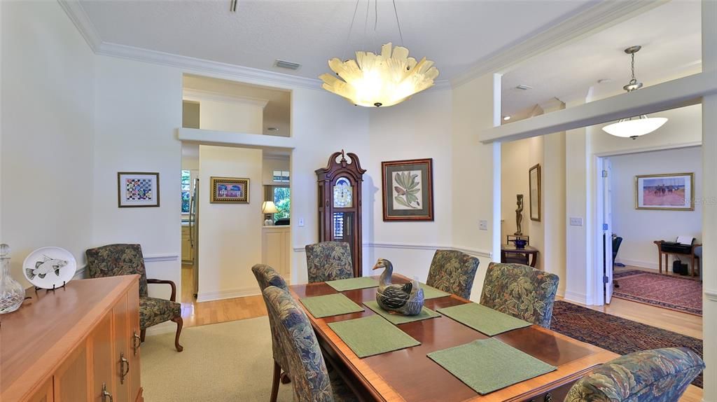 For Sale: $750,000 (3 beds, 2 baths, 2520 Square Feet)