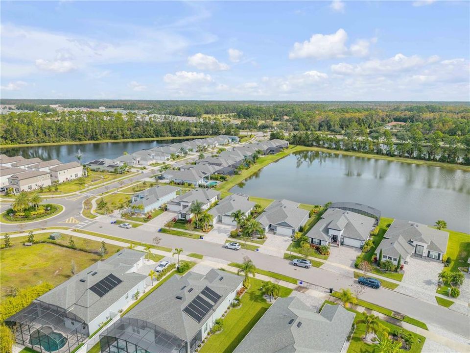 На продажу: $575,000 (3 спален, 2 ванн, 1987 Квадратных фут)