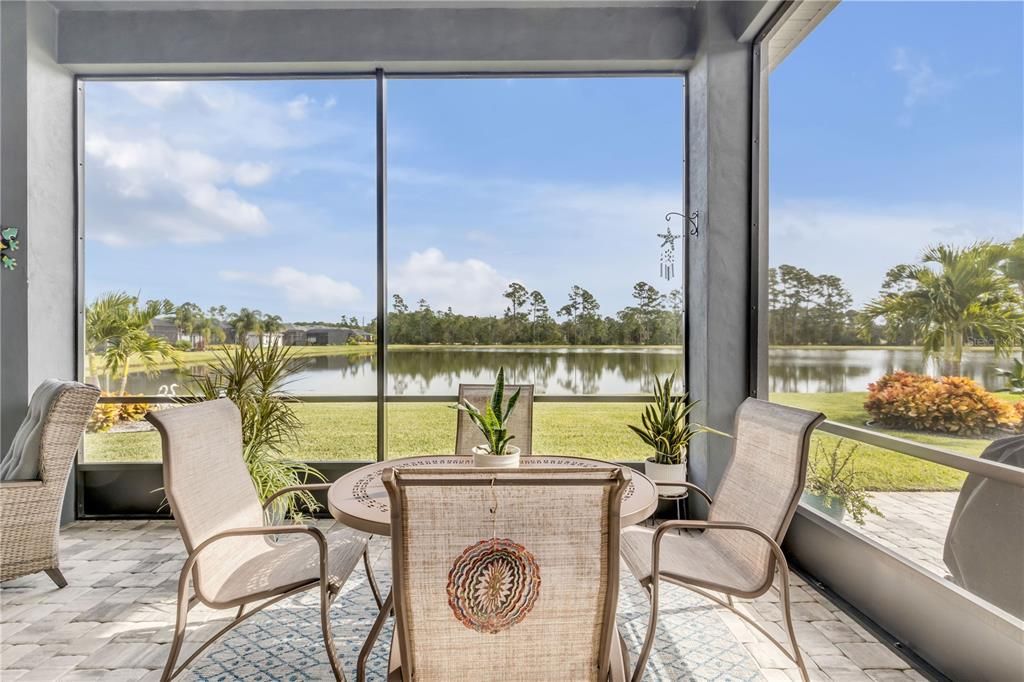 На продажу: $575,000 (3 спален, 2 ванн, 1987 Квадратных фут)