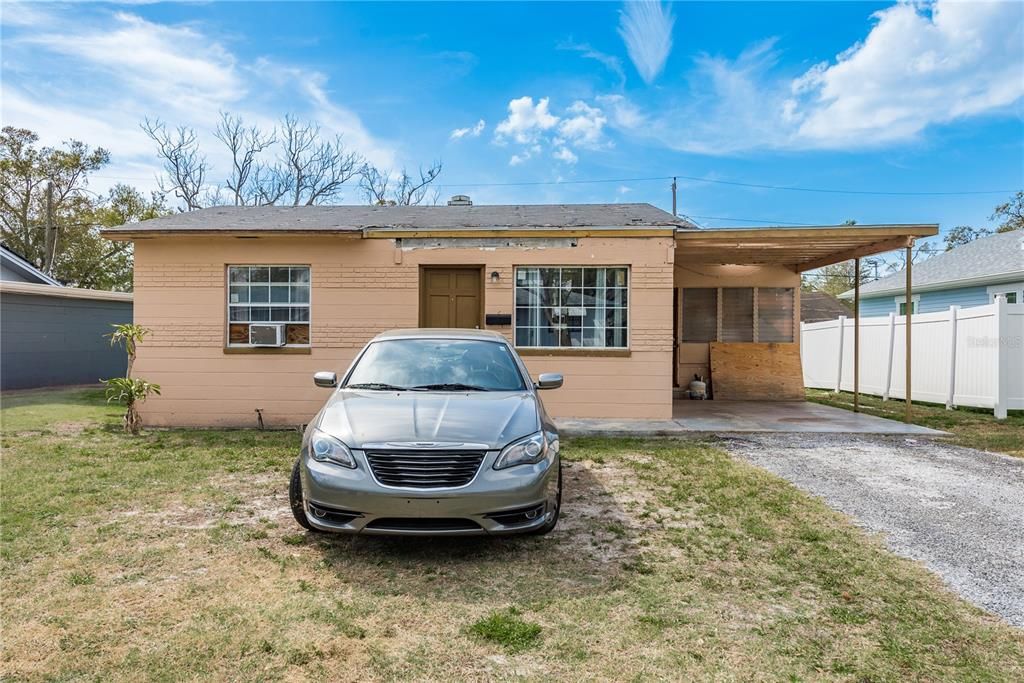 待售: $199,000 (2 贝兹, 1 浴室, 756 平方英尺)