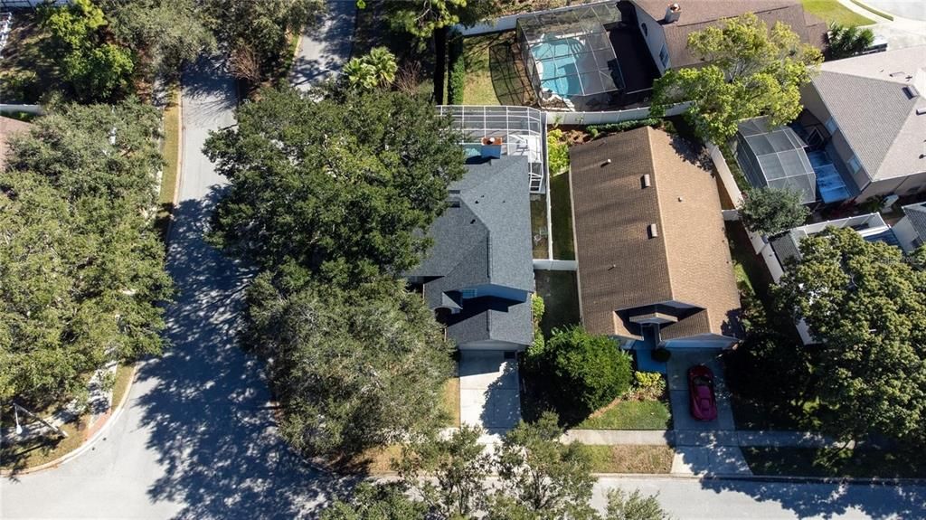 For Sale: $525,000 (5 beds, 2 baths, 2583 Square Feet)