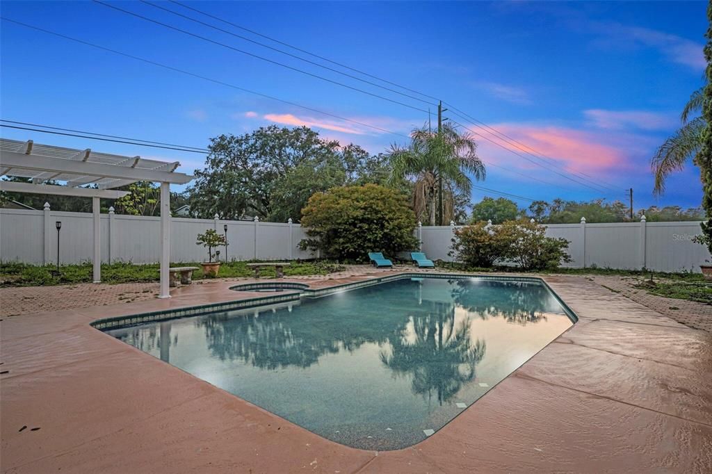 For Sale: $1,575,000 (5 beds, 4 baths, 4233 Square Feet)