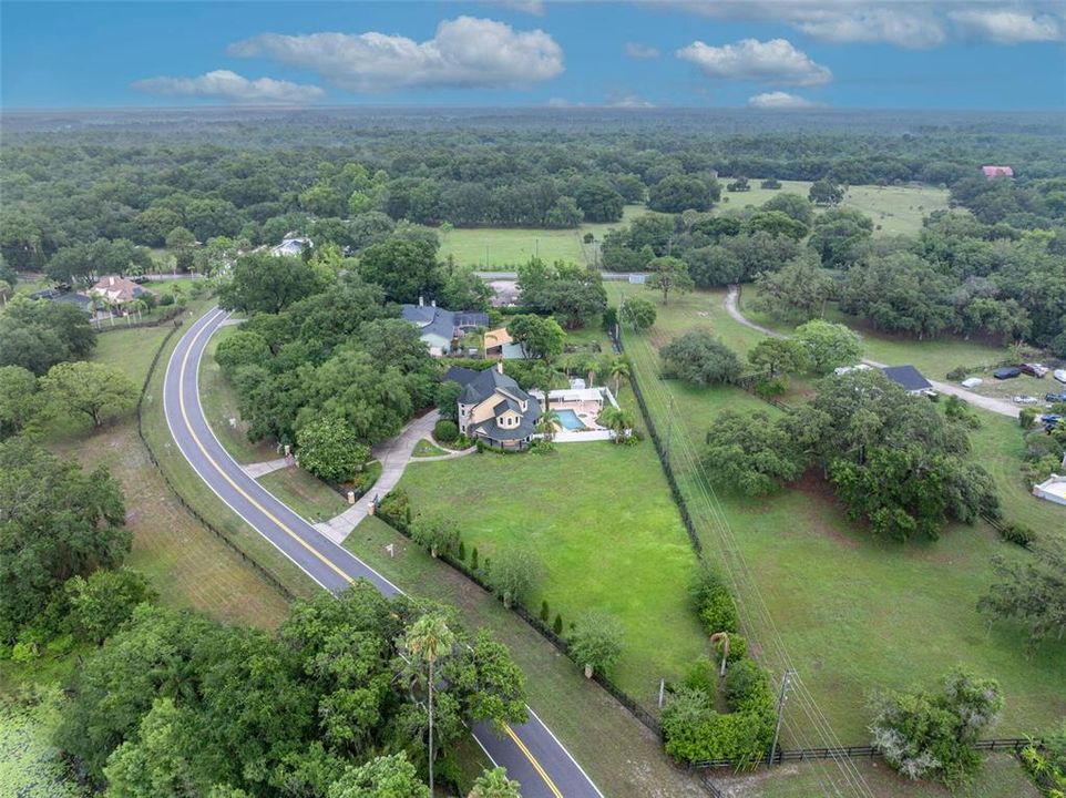 For Sale: $1,575,000 (5 beds, 4 baths, 4233 Square Feet)