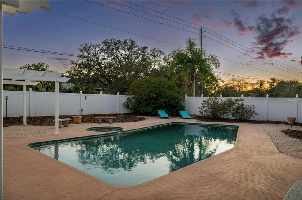 For Sale: $1,575,000 (5 beds, 4 baths, 4233 Square Feet)