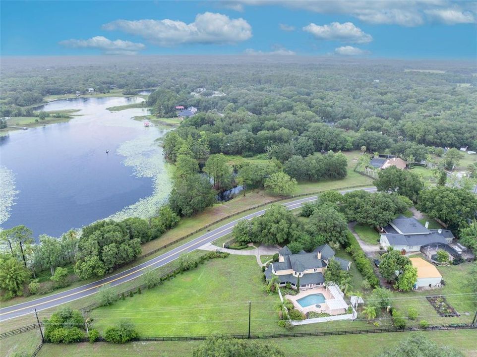 For Sale: $1,575,000 (5 beds, 4 baths, 4233 Square Feet)