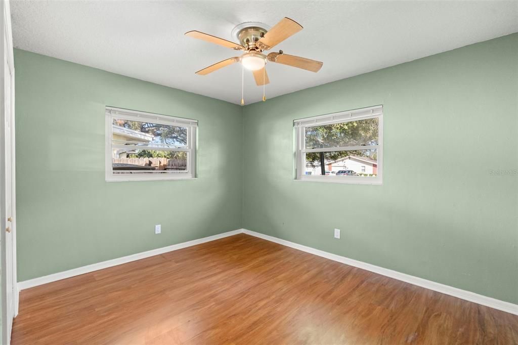 For Rent: $2,945 (4 beds, 2 baths, 1308 Square Feet)