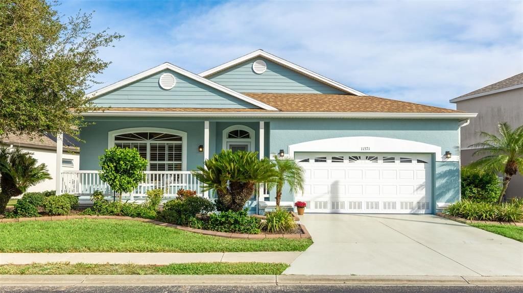 For Sale: $685,500 (3 beds, 2 baths, 1766 Square Feet)