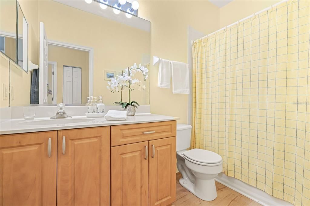 For Sale: $685,500 (3 beds, 2 baths, 1766 Square Feet)