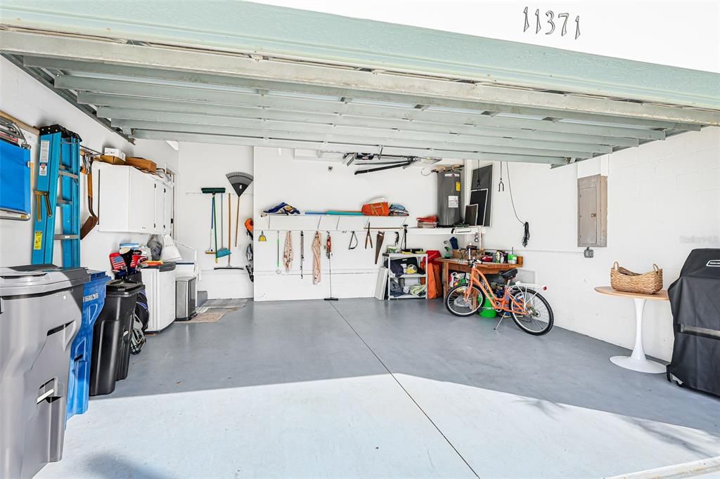 For Sale: $685,500 (3 beds, 2 baths, 1766 Square Feet)