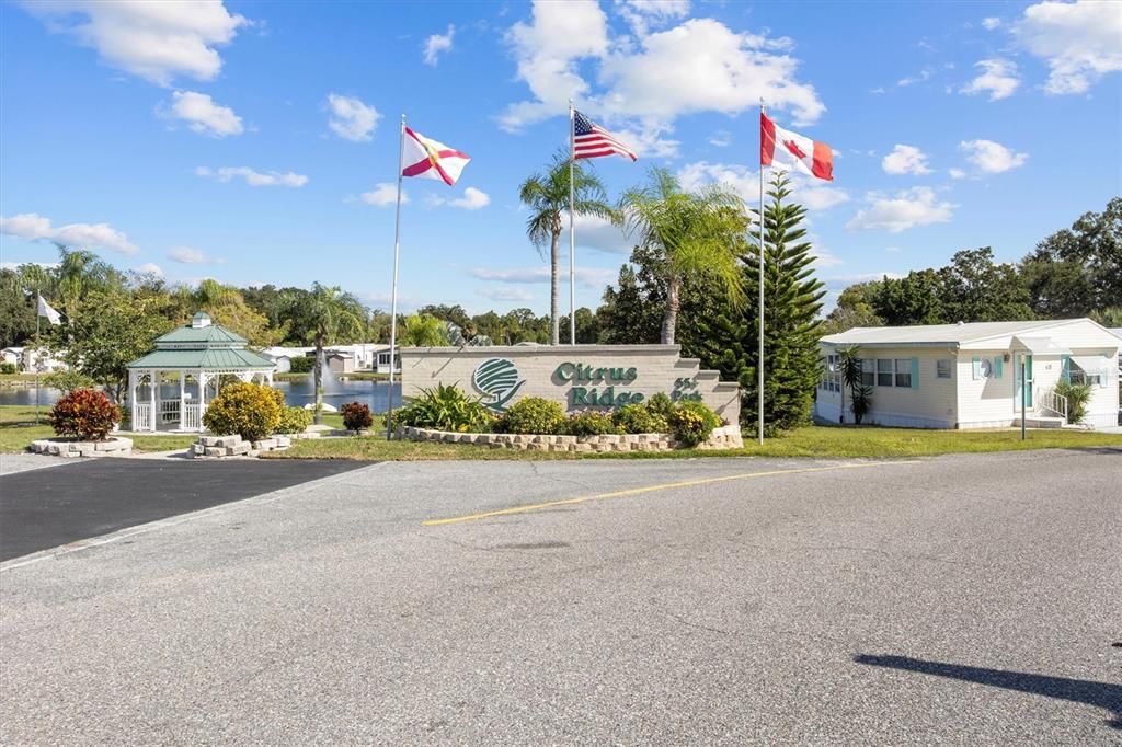 待售: $105,500 (1 贝兹, 1 浴室, 396 平方英尺)