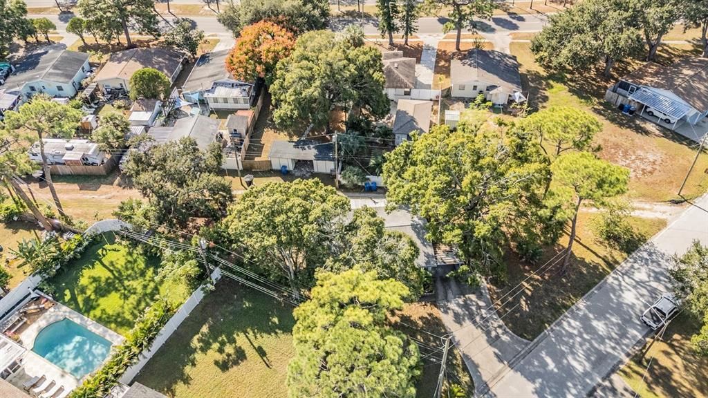 Active With Contract: $315,000 (3 beds, 2 baths, 1125 Square Feet)