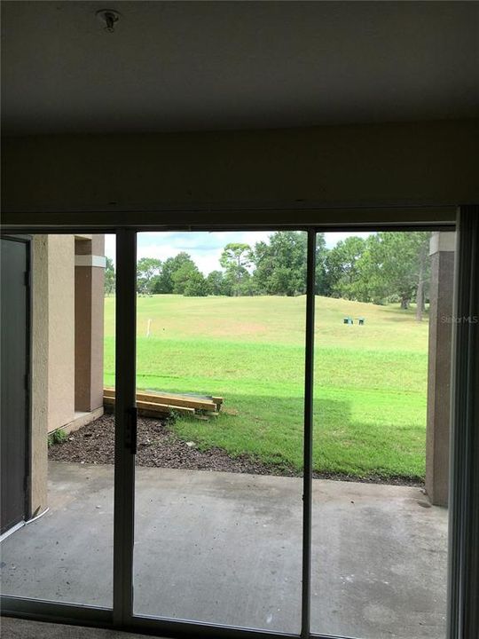 For Rent: $1,400 (1 beds, 1 baths, 861 Square Feet)