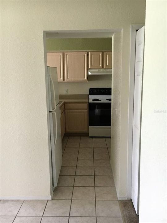 For Rent: $1,400 (1 beds, 1 baths, 861 Square Feet)