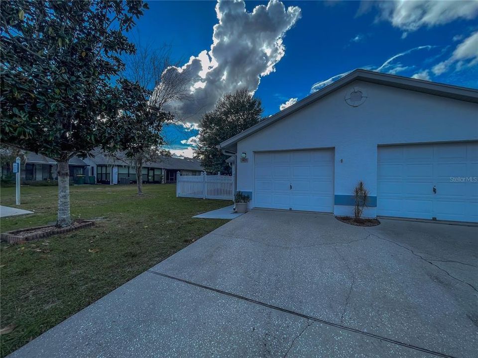 待售: $169,000 (2 贝兹, 2 浴室, 959 平方英尺)