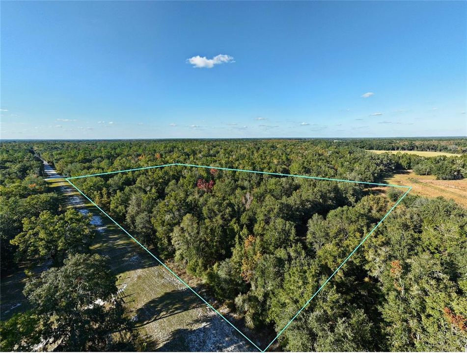 Activo con contrato: $128,900 (11.89 acres)