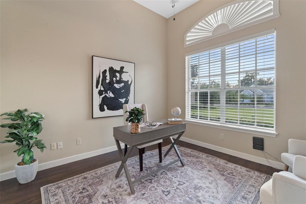 For Sale: $1,350,000 (5 beds, 4 baths, 4899 Square Feet)