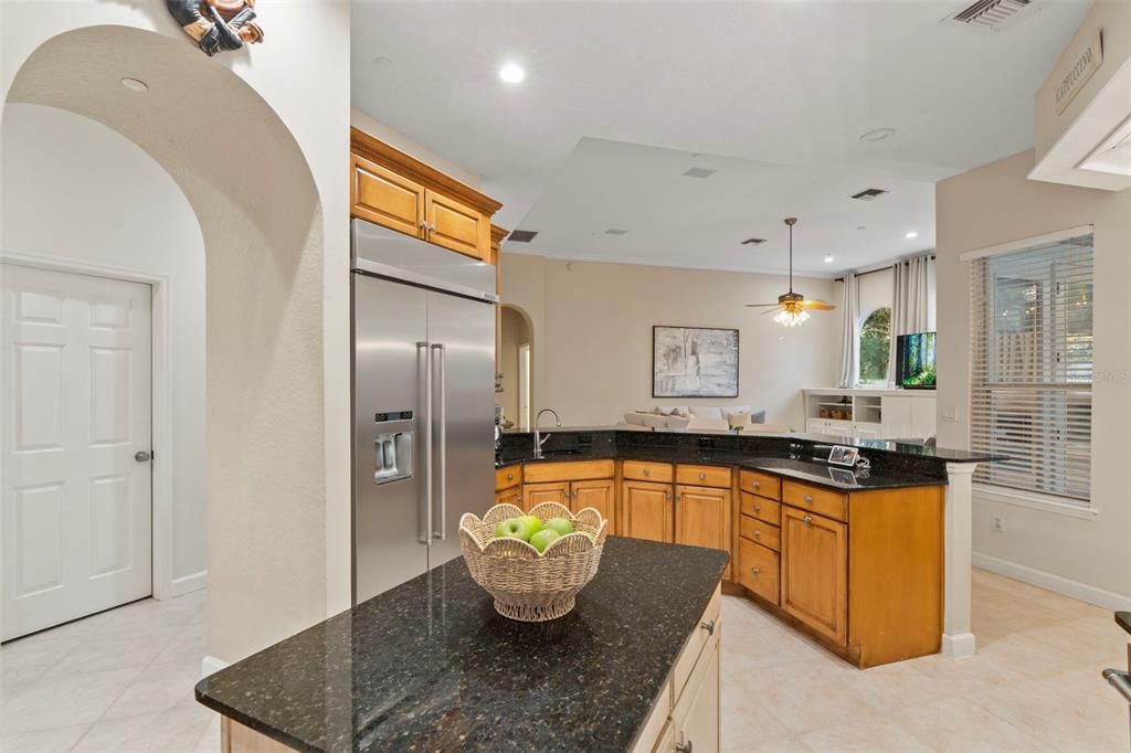 For Sale: $1,350,000 (5 beds, 4 baths, 4899 Square Feet)