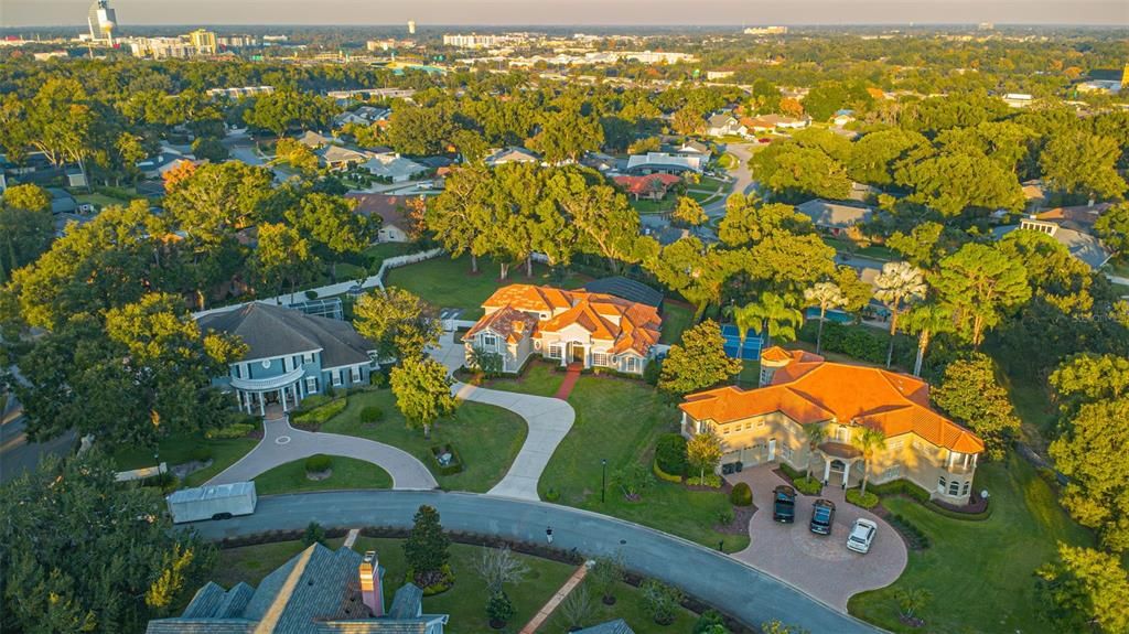 For Sale: $1,350,000 (5 beds, 4 baths, 4899 Square Feet)